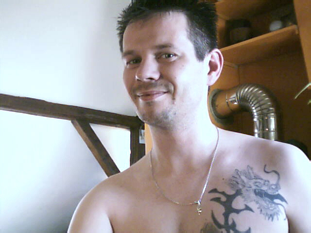 muffinman from Moreno Valley, 43 years old